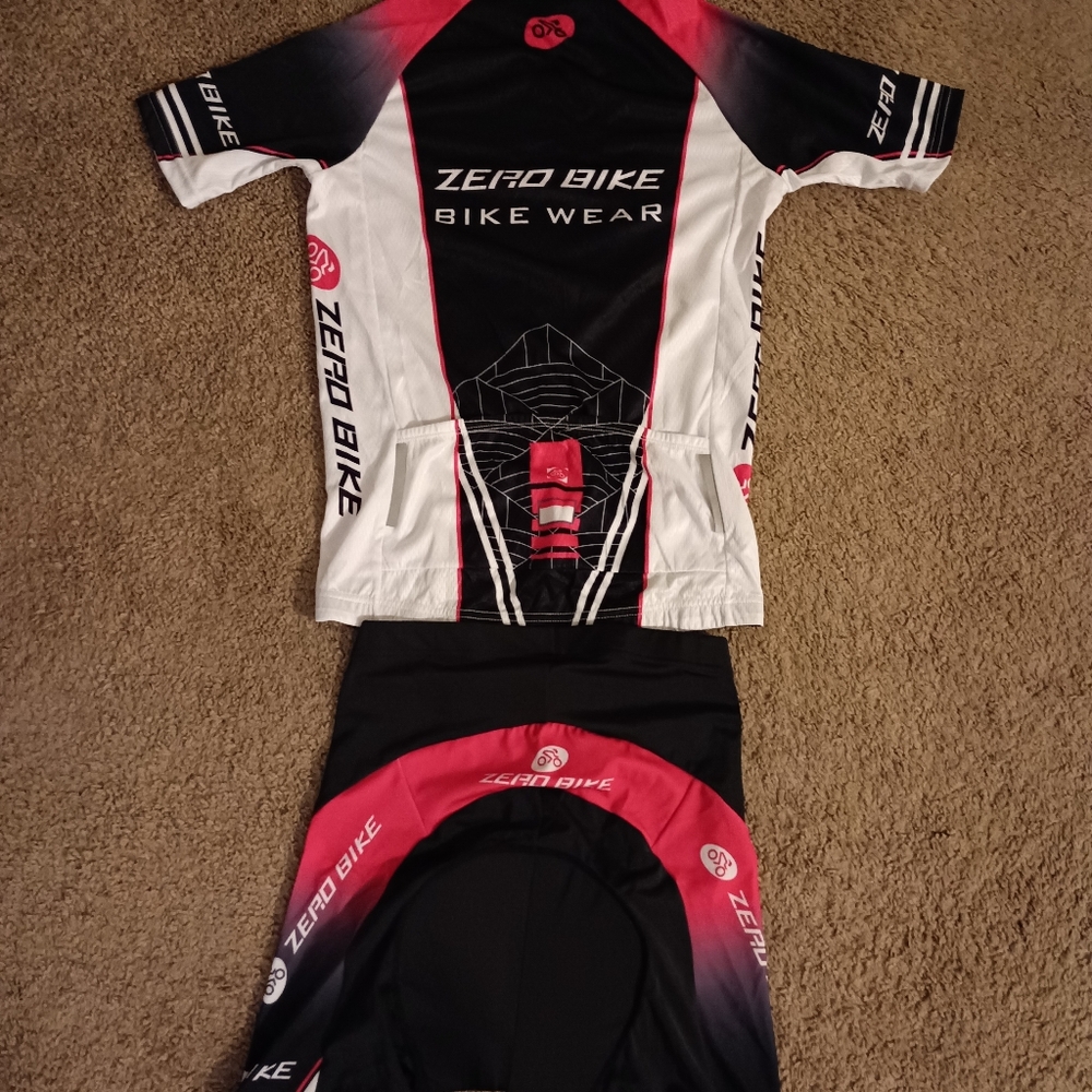 Women's Cycling Jersey and Shorts Set - Black, White, and Pink
